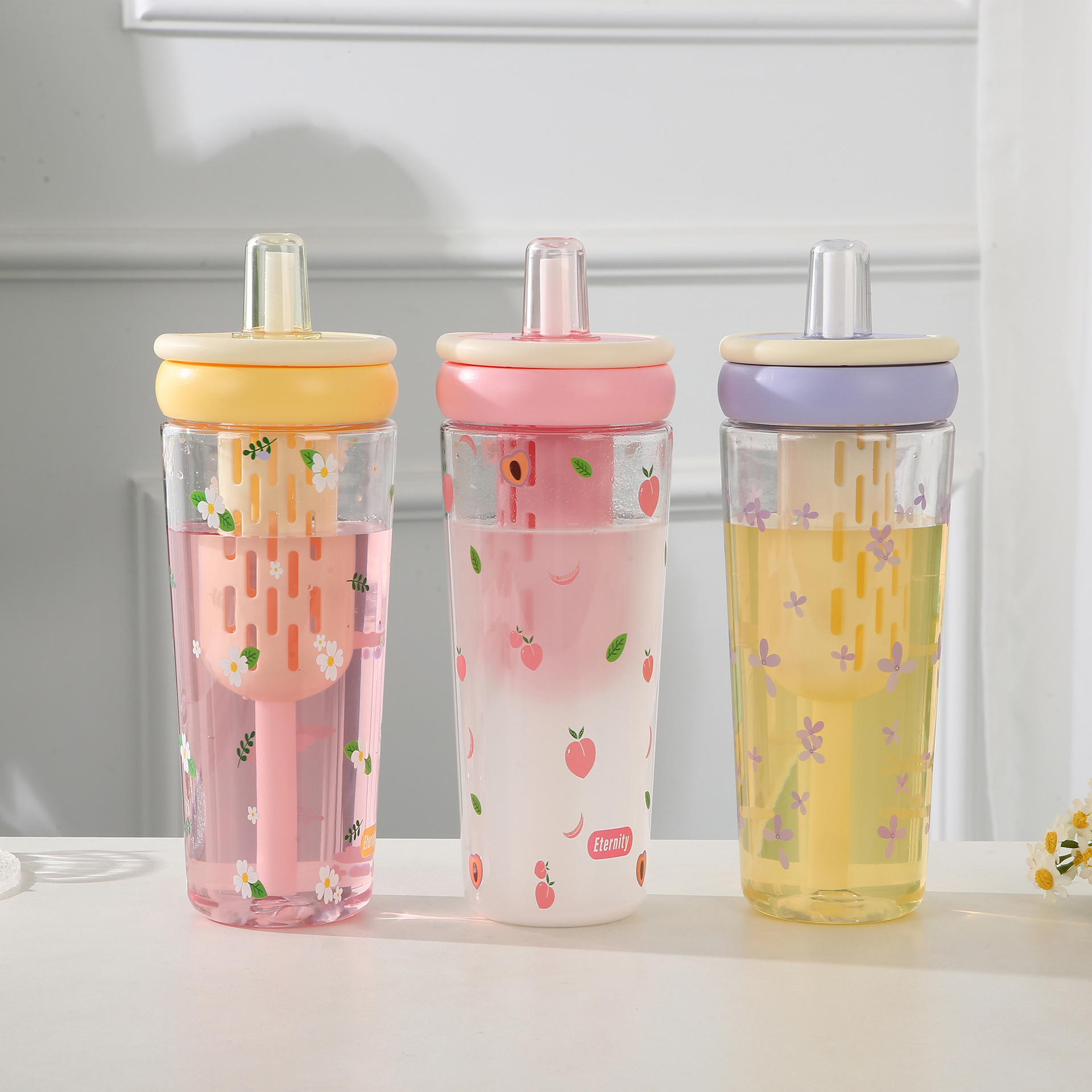 Summer Dopamine Large Capacity Plastic Cup, Portable Tea Separation Straw Water Bottle 1000ml