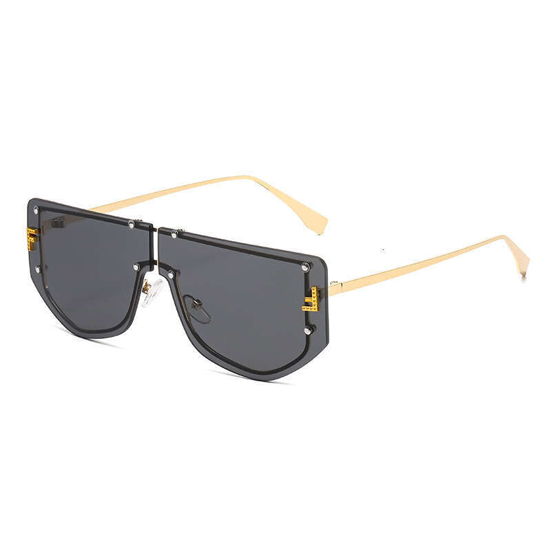 Luxury Brand Designer Sunglasses Luxury Brand Designer Jewelry European And American Internet Celebrity Gold Thick Chain Double D Letter Steel Necklac
