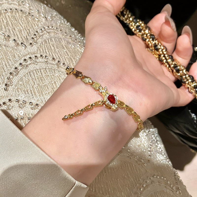 Designer Bracelet 2026 New Fashion Accessories High Quality New light red bone knot snake shaped bracelet sweet and cool adjustable snake bracelet for