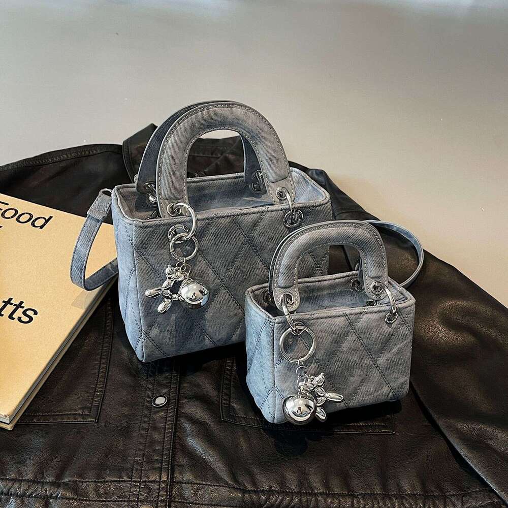 Women's Small Style French Light Luxury New Hot-Selling High-End Single Shoulder Crossbody Fashionable