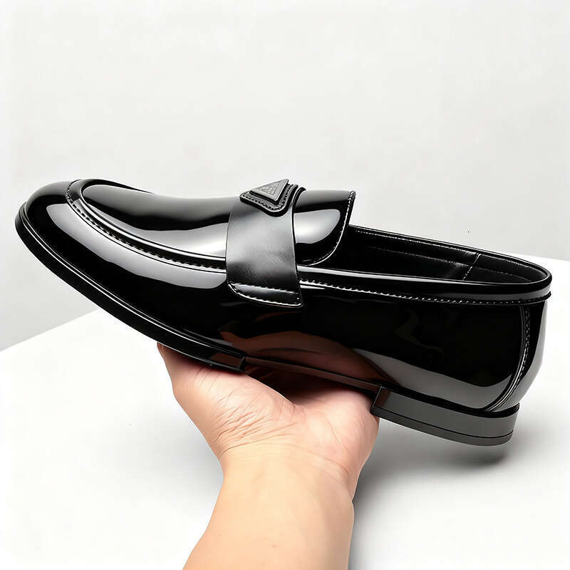 Loafers New Men's Patent Leather Glossy Casual Slip-On British Business Formal Shoes