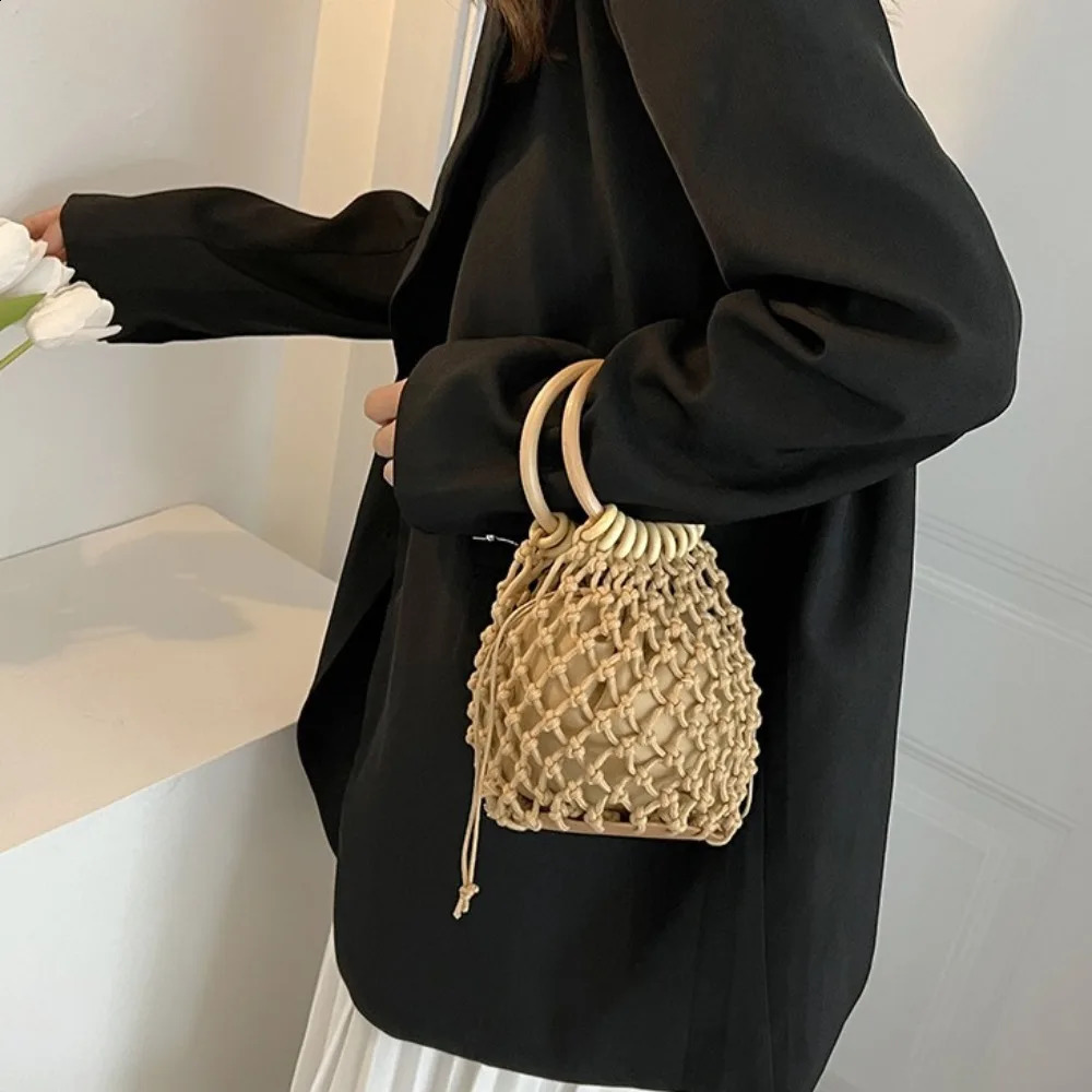 Portable Weaving Straw Handbag Elegant Handmade Bucket Tote Korean Style Niche n Woven Beach Bag Vacation 260513 - view 4