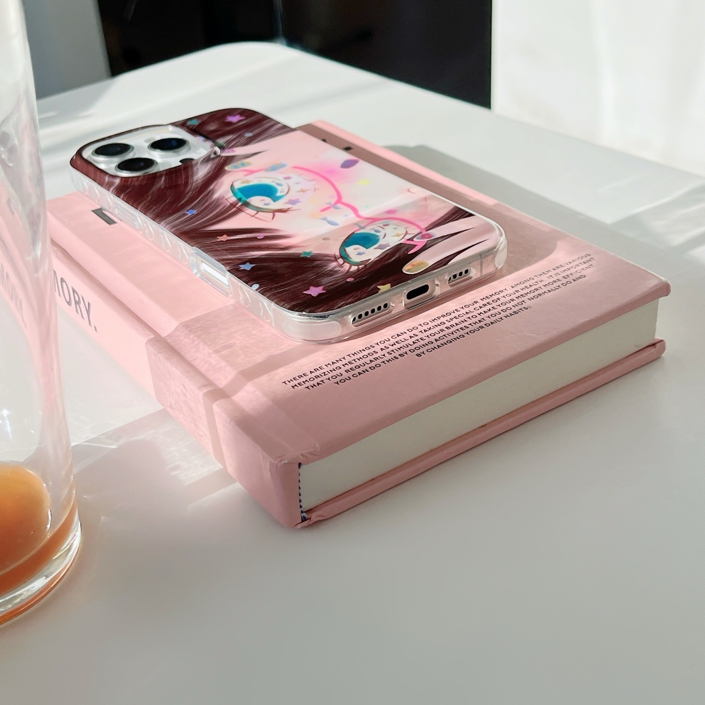 Comic glasses and nail art girl phone case suitable iPhone 15 Pro Max, Apple 16, 14/13 protective cover for women
