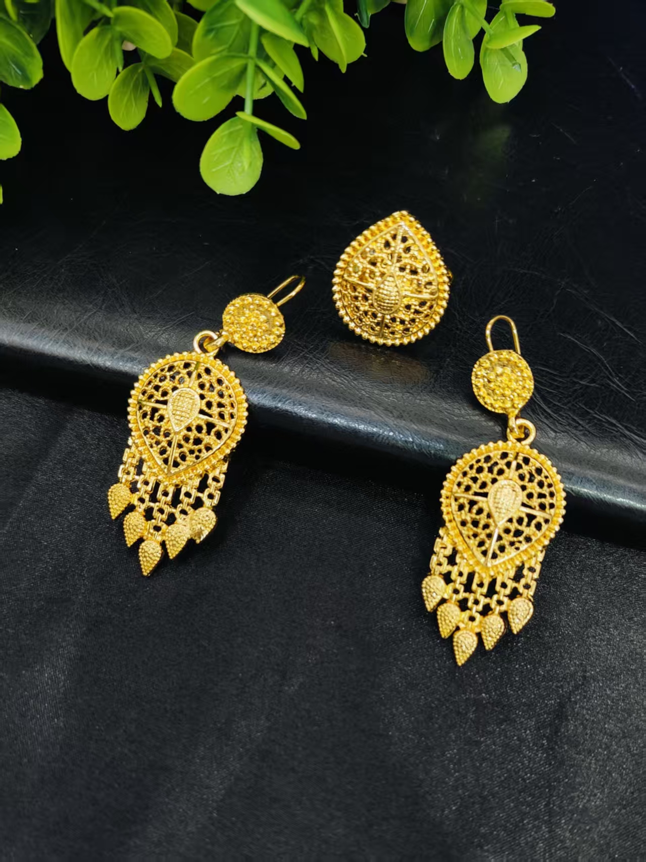 Dubai 24K Golden Plated Jewelry Set African Women's Banquet Wedding Necklace Set