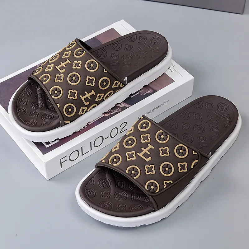 Summer New Designer Slippers Home Anti slip Soft Bottom Outdoor Casual Sandals for Women
