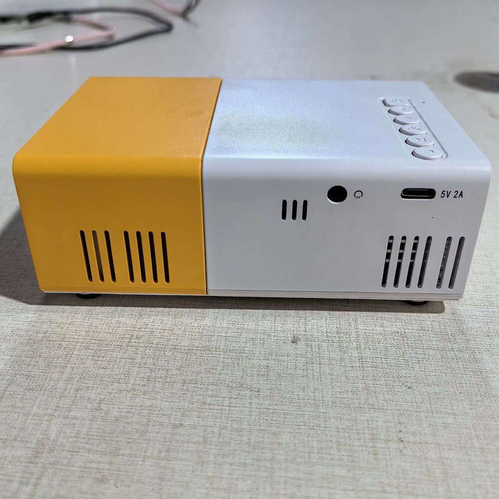 Cross Border YG300 Mini Projector 4K HD Portable Home Wall Projector For Kids