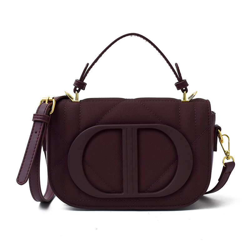 Designer bag Versatile Quilted Saddle Bags Retro Light Luxury High-End Single Shoulder Crossbody Style Handbag Small Square Bag - view 6