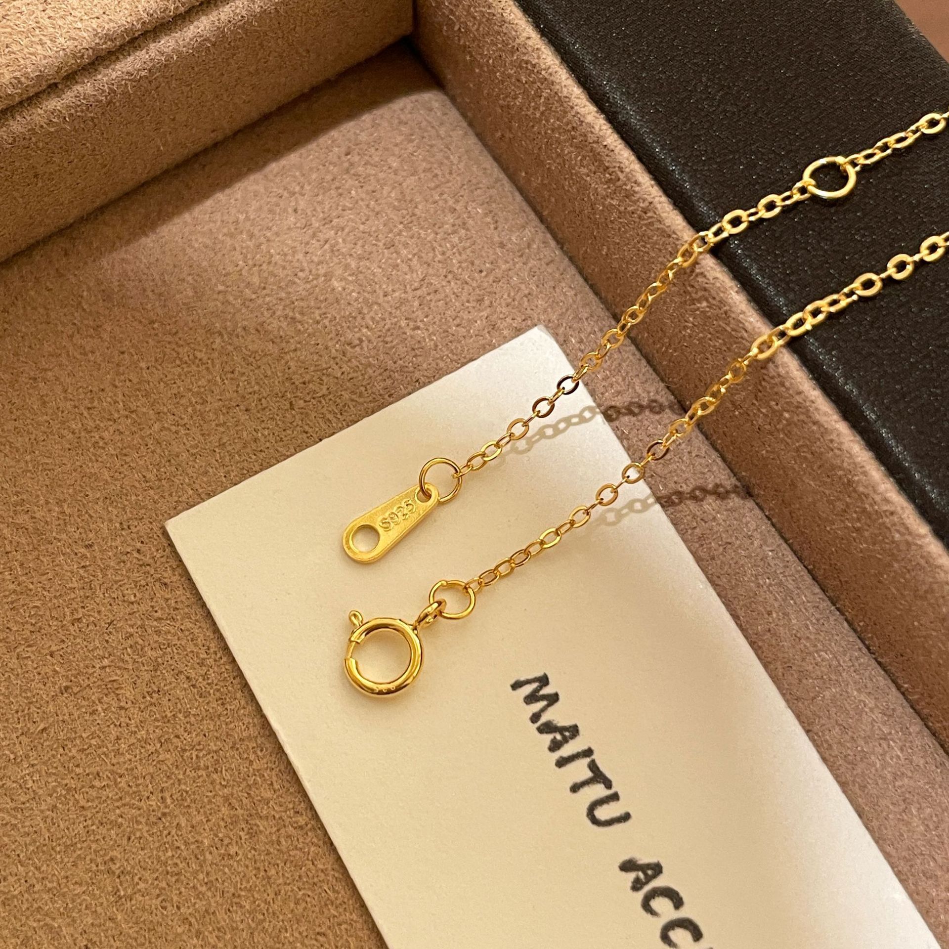 Luxury brands designer Women 18K Gold Plated S925 Sterling Silver White Enamel Inlaid Butterfly Necklace Earrings Set Minimalist Hypoallergenic Versat