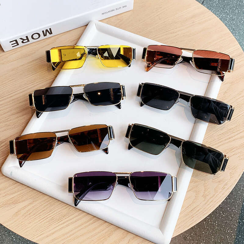 Luxury Brand Designer Sunglasses New Small-Frame Square Sunglasses For Women, Retro Trendy Personalized Head-Shaped Fashion Unisex Sunglasses, Cross-B