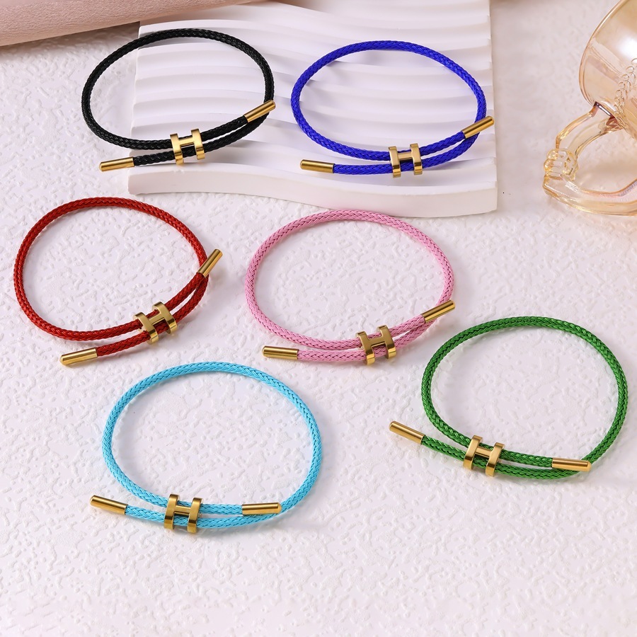 Designer Luxury Jewelry New Stainless Stee Gold-plated Shaped Buckle Bracelet Adjustable 3D Hard Gold Titanium Steel Waterproof And Sweatproof H Buckl