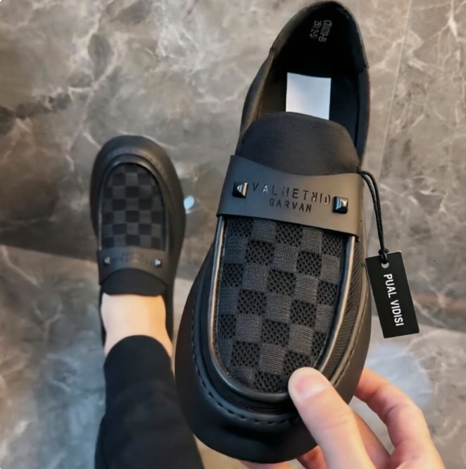 Mens Checkered Mesh Slip On Loafers Breathable Casual Walking Shoes All Black Business Casual Shoes For Daily Commuting And Office Wear