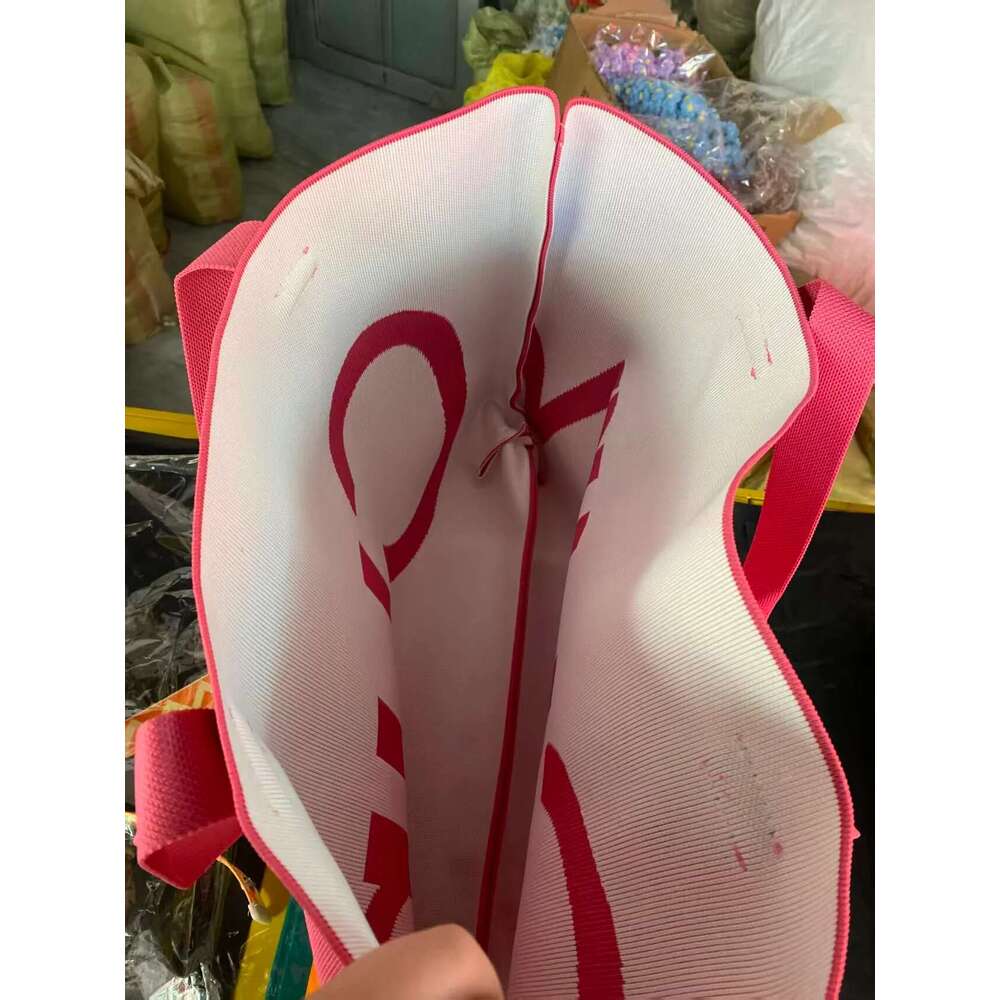 New Model Simple Large Capacity Shoulder-Back Casual Travel Handbag for Ladies - Ladies' Style Curved Letter Canvas Travel Bag