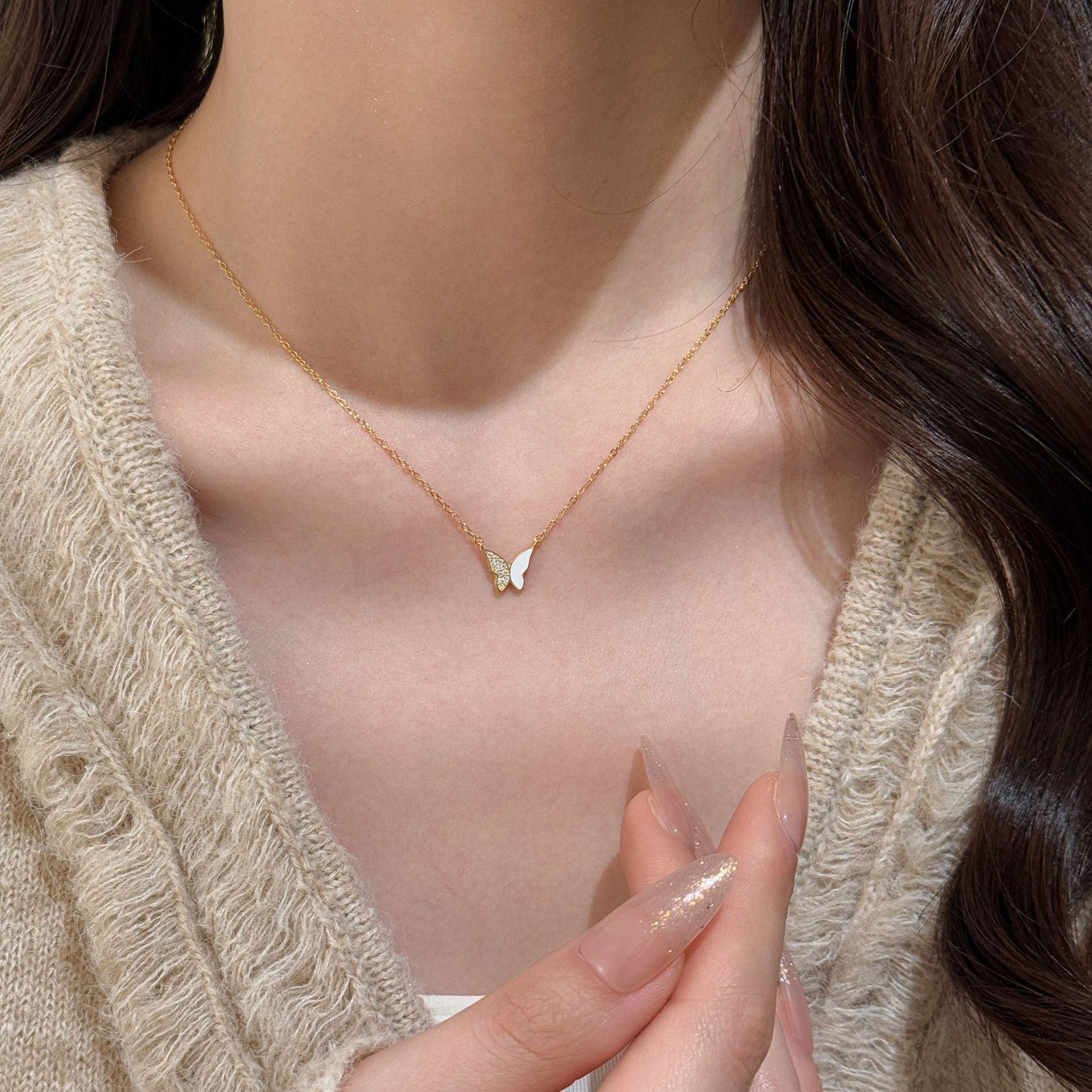 Luxury brands designer Women 18K Gold Plated S925 Sterling Silver White Enamel Inlaid Butterfly Necklace Earrings Set Minimalist Hypoallergenic Versat