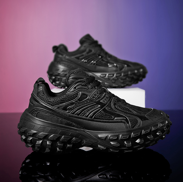 HEYANG Free shipping 2026 luxury Men Elastic Soft Sole Sneakers Women Outdoor Athletic Shoes hot