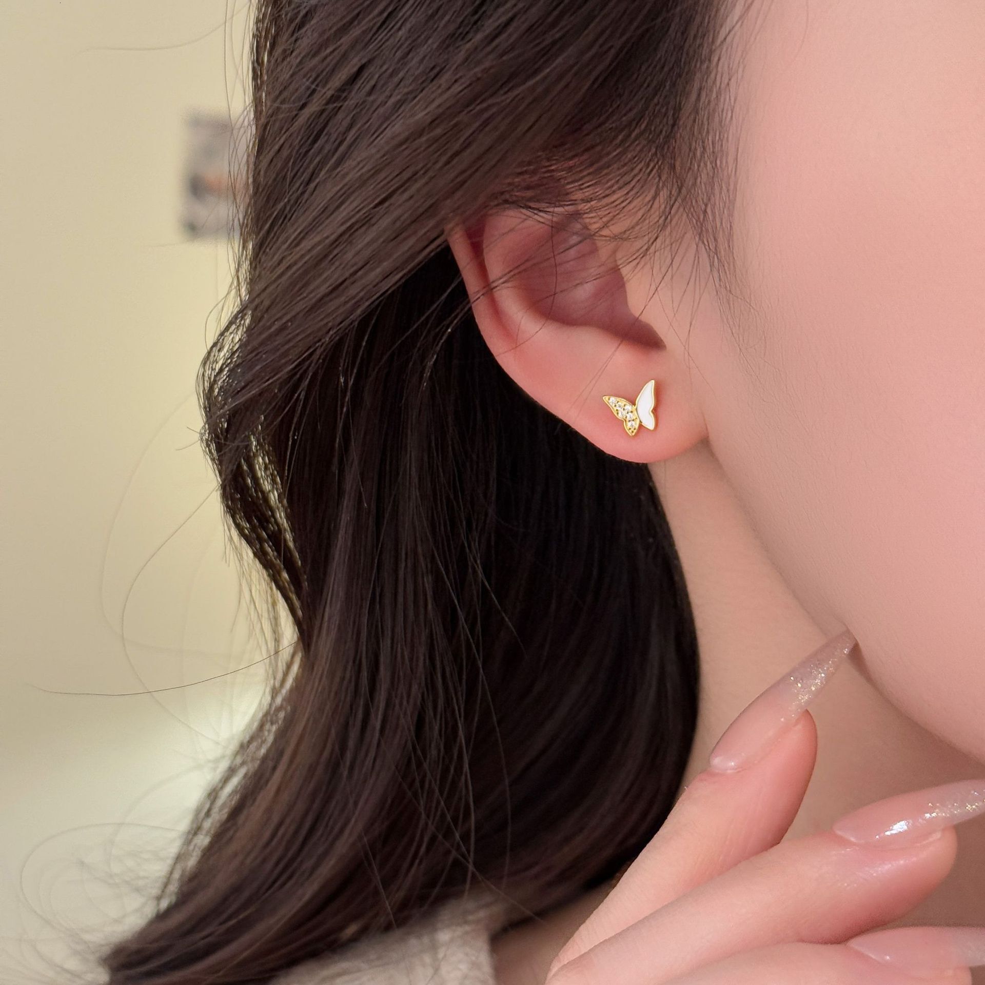 Luxury brands designer Women 18K Gold Plated S925 Sterling Silver White Enamel Inlaid Butterfly Necklace Earrings Set Minimalist Hypoallergenic Versat