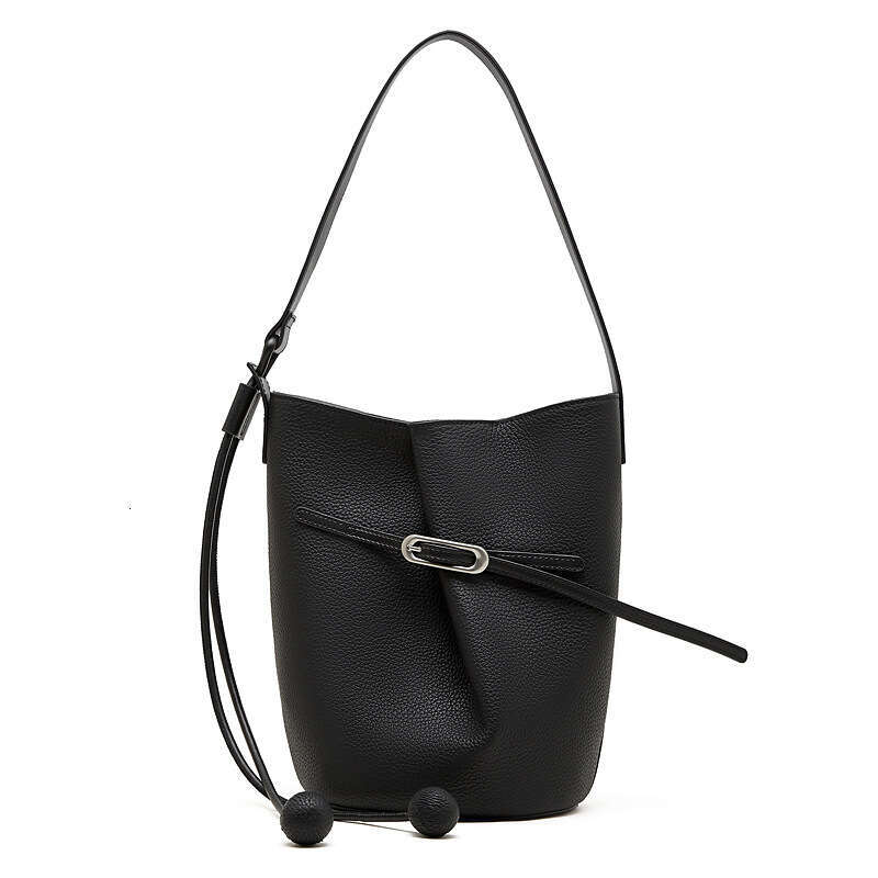 Foreign Trade Top Layer Cowhide Bucket Bag Niche Simple Style Large Capacity Versatile Single Shoulder Crossbody Women Bag SENYY