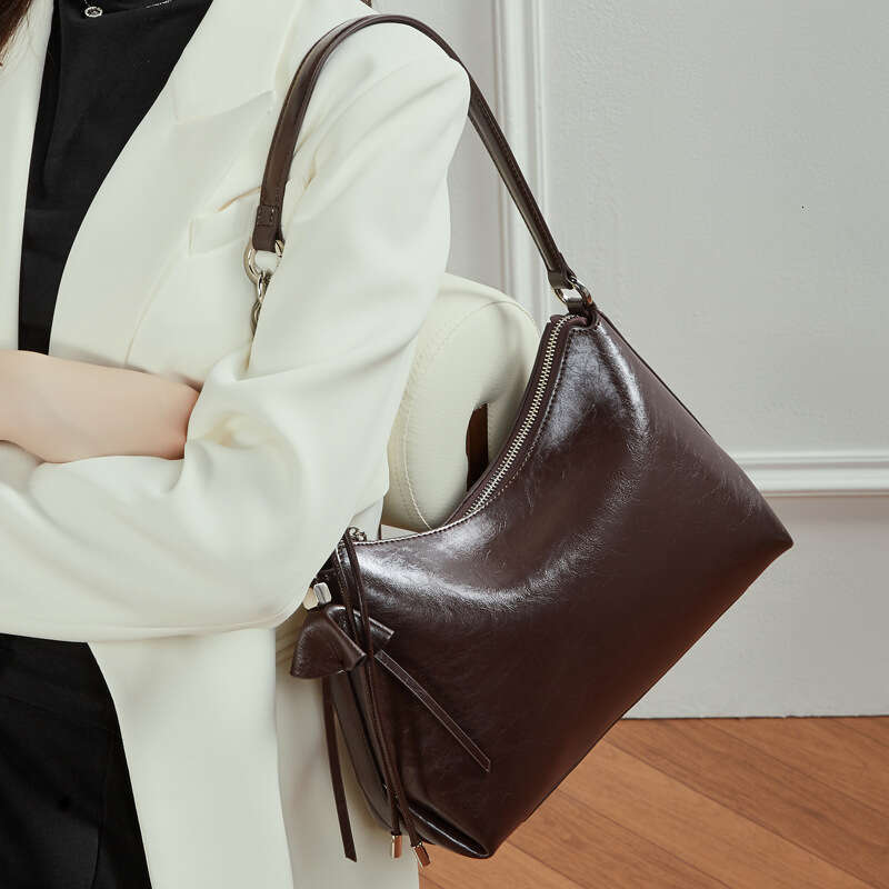 New Genuine Leather Women Single Shoulder Underarm Bag High End Pillow Style Large Capacity Casual Commute Crossbody Handbag SENYY