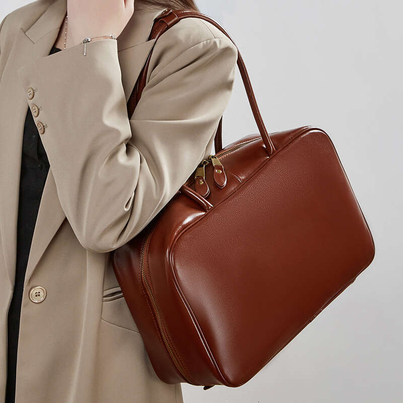 New Spring Summer Women Genuine Leather Handbag Niche Design Small Square Shoulder Bag Fashion Casual Crossbody Bowling Bag For Daily Commute Travel S