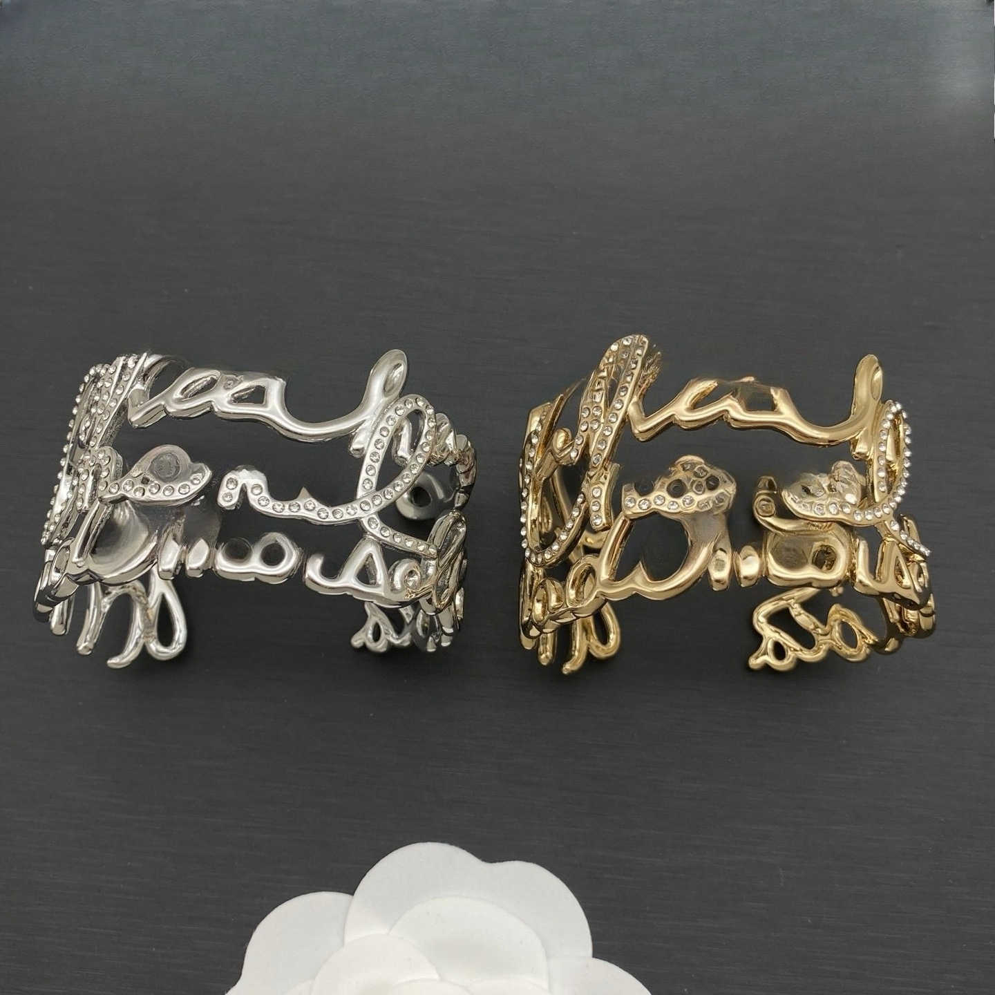 Designer Jewelry Gold Silver Bracelet Bangle Women Men Fashion Charm Luxury Braclet Brandd Letter Mens Bracelets Designer