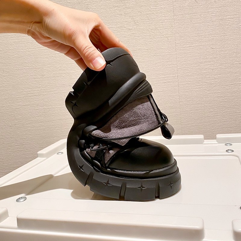 Summer new style Mary Jane shoes for women versatile height-increasing thick-soled black leather shoes260323