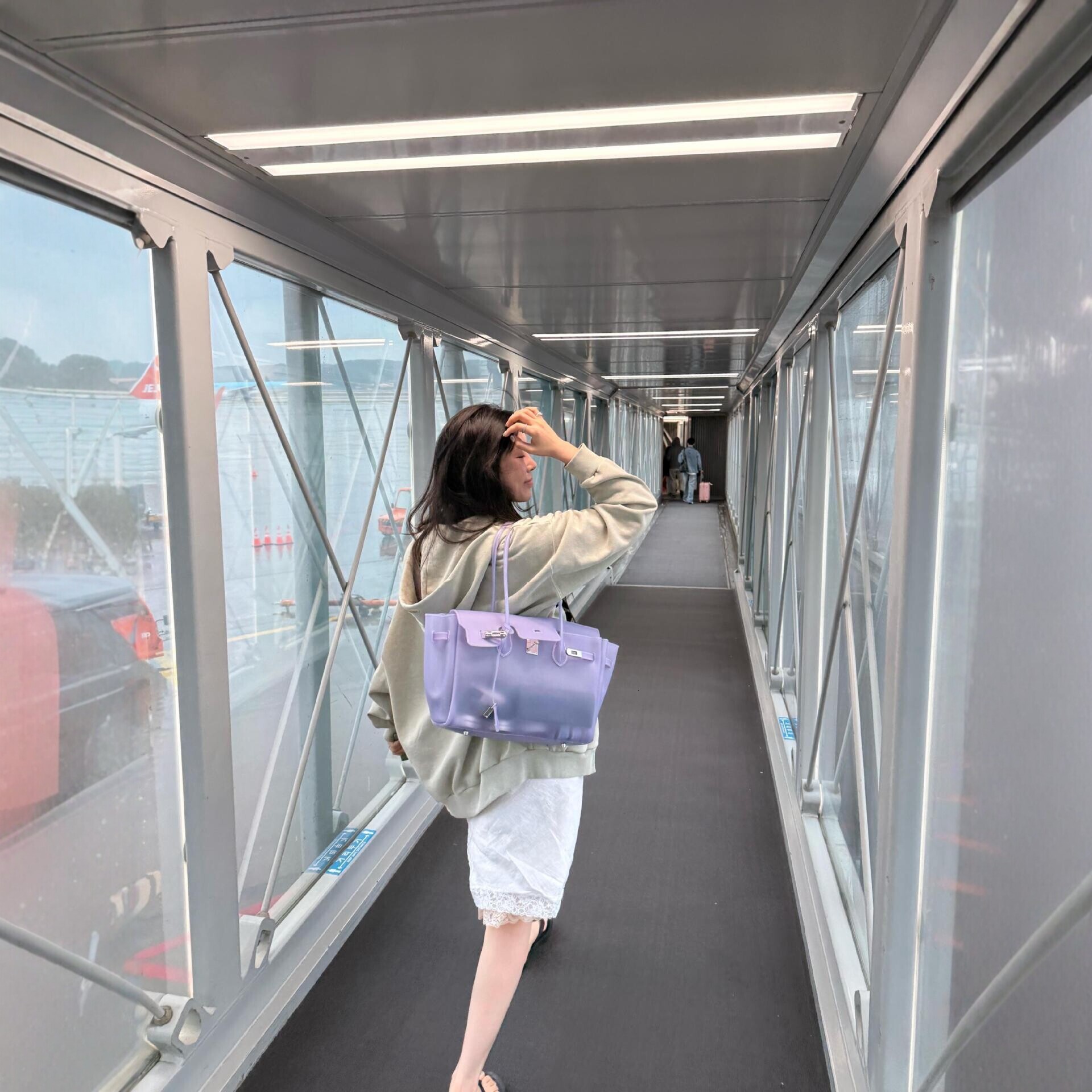 New Korean-style jelly cross-border sales, transparent tote bag for women, large-capacity shoulder bag, fashionable and versatile commuter handbag