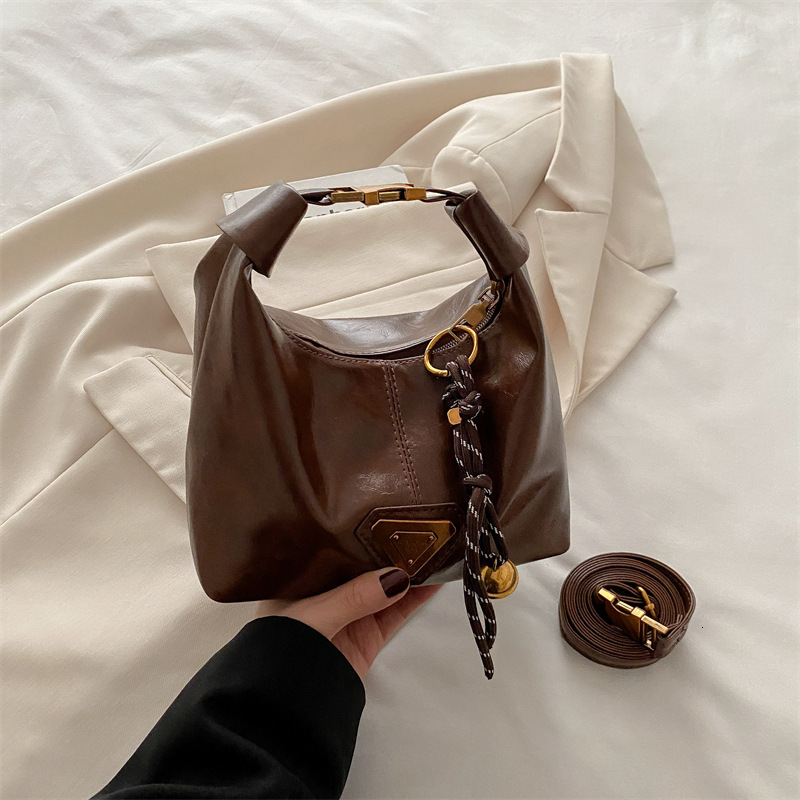 Designer Elegant Glossy Solid-Color Shoulder - Trendy Underarm & Crossbody Purse for Women, Versatile High-Quality Fashion Bag With Free Shipping - view 9