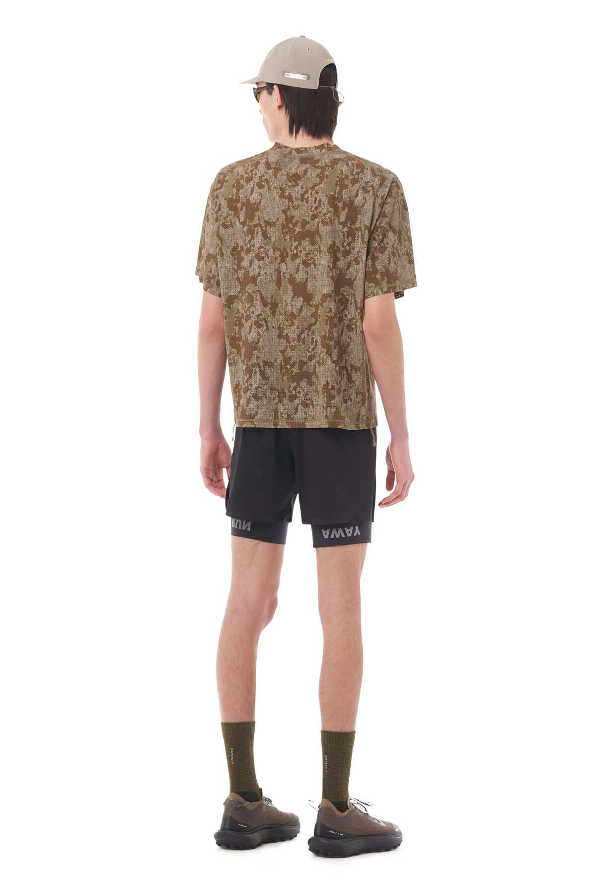 Camouflage Mesh Men T shirts Breathable Tee Summer Quick Dry Casual Short Sleeve Tops With Pin Design Fashion Clothing