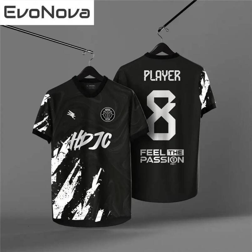 Custom football shirts for men, new model 2026, free custom printing of names and numbers. The sports shirt is breathable.