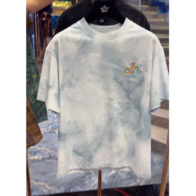 Summer short-sleeve shirt in old money style with exquisite embroidery craftsmanship stylish design round neck niche 2026