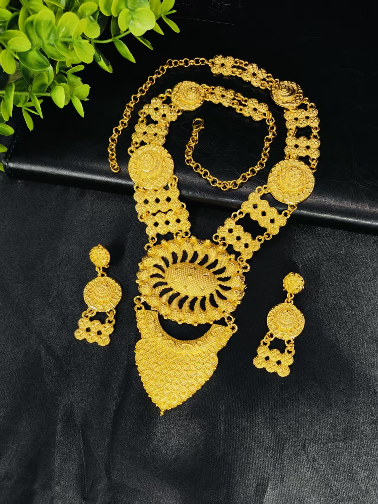 Bridal Indian Necklace Sets 24K Gold Plated Long Pendant For Women Nigeria African Dubai Wedding Earring Jewelry Set Party Gift