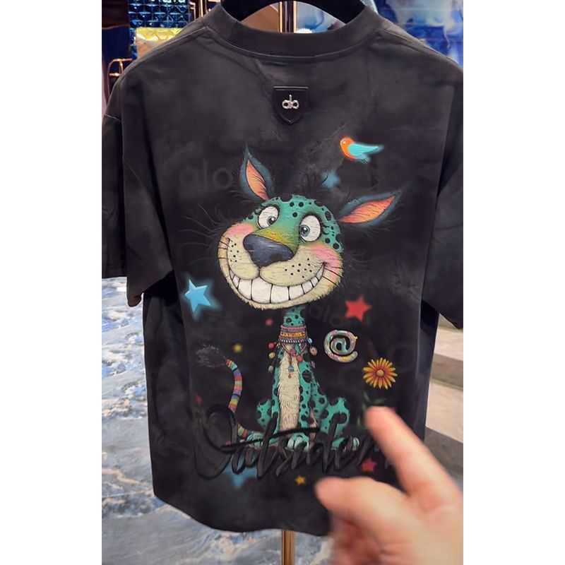 Summer short-sleeve shirt in old money style with exquisite embroidery craftsmanship stylish design round neck niche 2026
