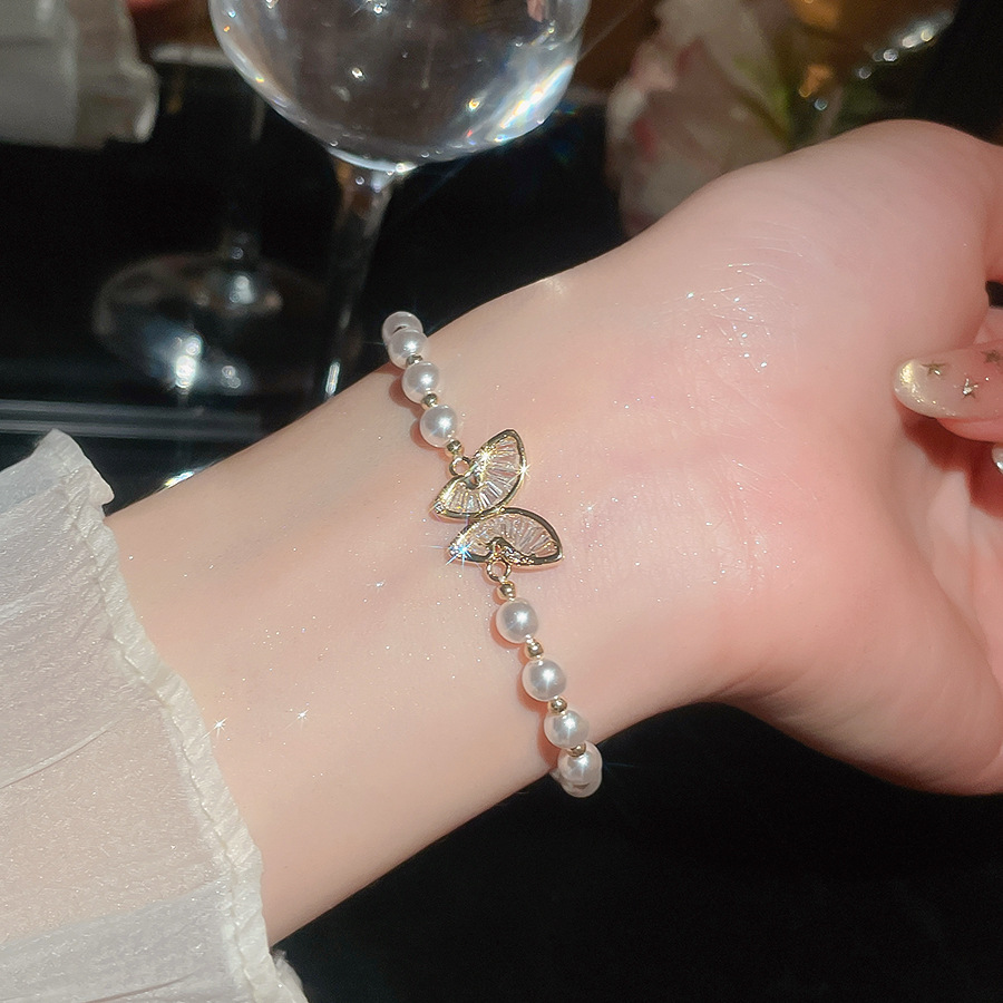 Butterfly design natural pearl bracelet, light luxury designer style, direct from the factory, cross-border wholesale - view 5