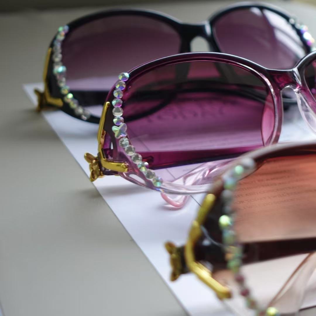 Butterfly Sunglasses for Women, Sport Frameless Butterfly-Frame Eyewear with Diamond-Studded Gradient Lenses - UV380 Protection, PC Frame with Water-R - view 7