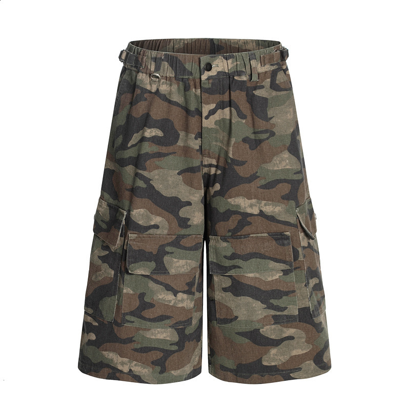 Multi-pocket White Camouflage Cargo Shorts Loose Wide-leg Calf-length Pants 240806