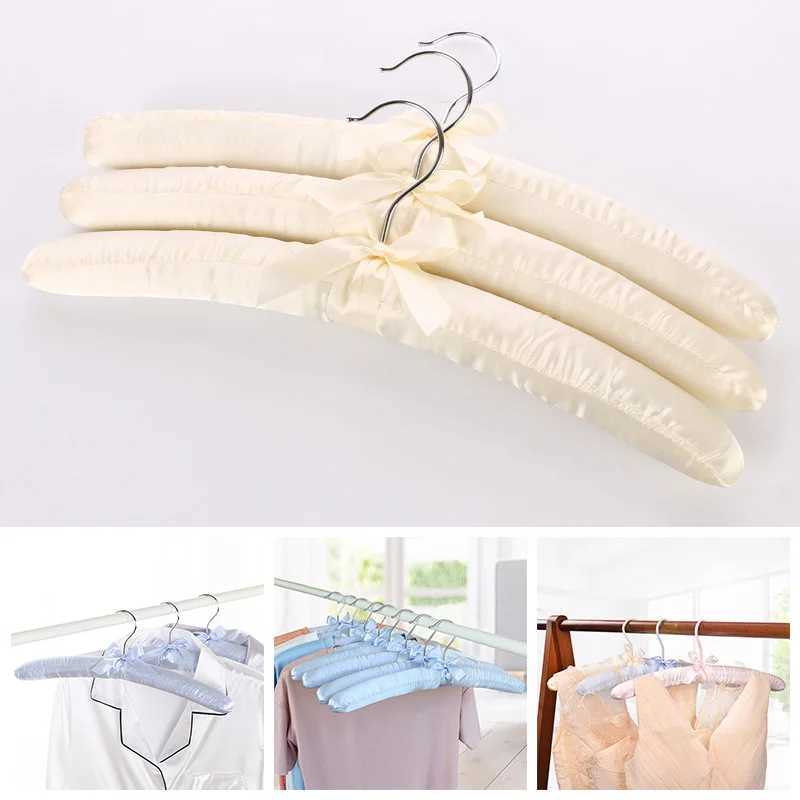 1PC Satin Padded Hanger Silk Wrapped Clothes Hanger Clothes Hanging Silver Hook Sponge Hangers Clothes Shop Display Hangers C260520