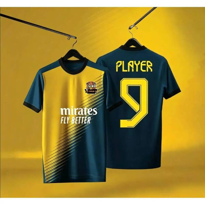 Fall in love with this comfortable football shirt. High quality, breathable shirt, short sleeves, simple versatile fashion style. Suitable for sports 