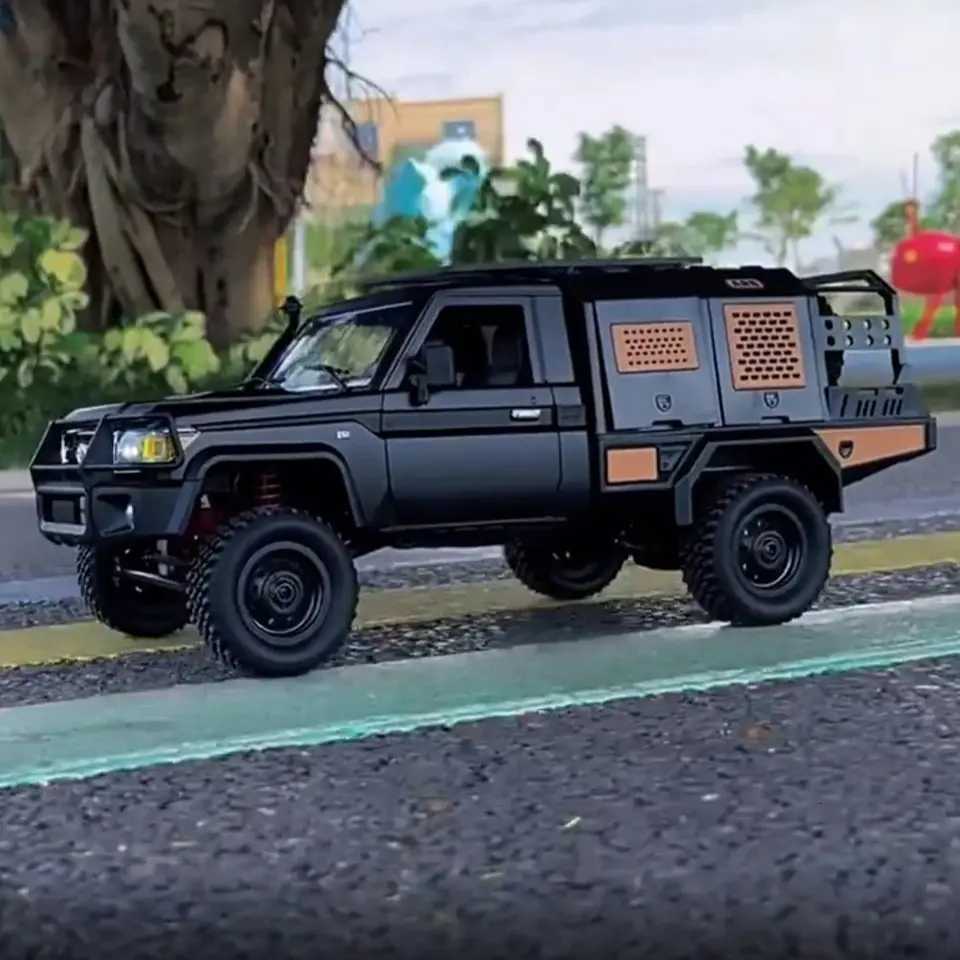1/12 Full Scale RC Car MN-82S Land CRUISER Off road Vehicle Electric Erawler Remote Control Car MN82 Model Toy GiftsZHR260520