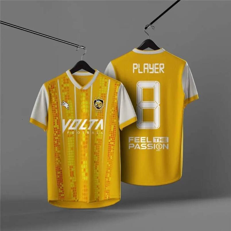 Custom football shirts for men, new model 2026, free custom printing of names and numbers. The sports shirt is breathable.