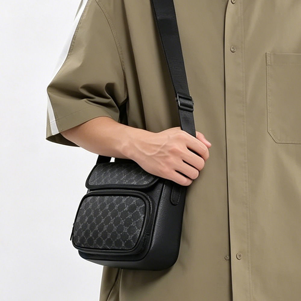 New Crossbody Bag Men'S Fashion Single Shoulder Plaid Flip Small Square Messenger Bag Single Shoulder Satchel Bag 2026