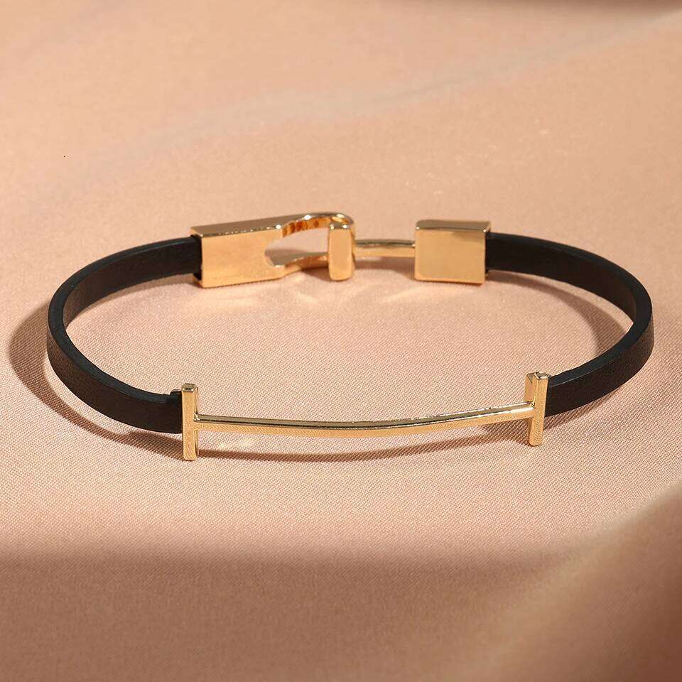 Designer Leather Bracelet L-Shaped Bucklefor Women Men Simple Alloy Couple Jewelry Holiday Gift for Him Her Party Daily Wear High Quality Visionice