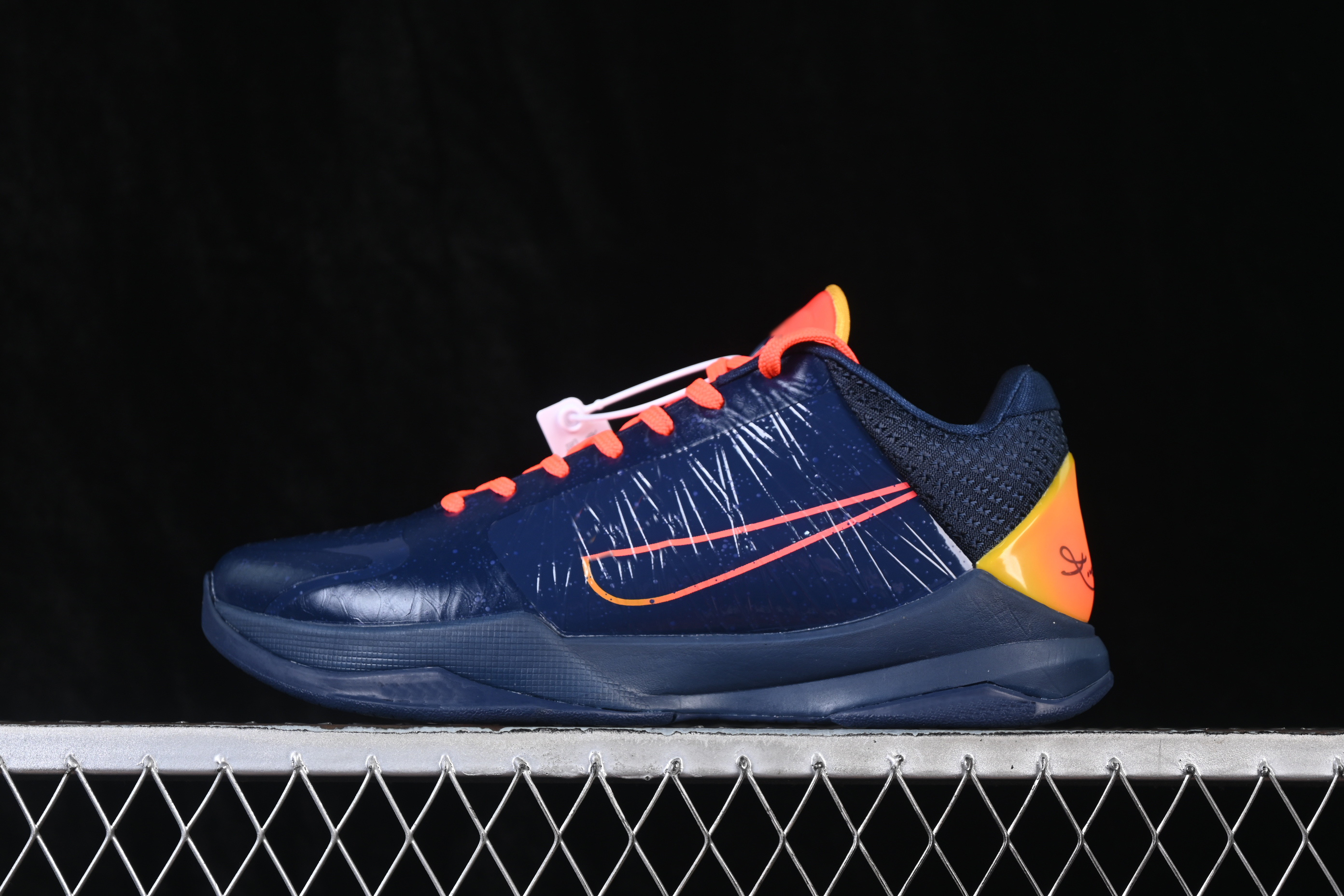 2026 LUXUKB5-6 New Fashion Shoes Basketball Shoes Sneakers Size 40-46