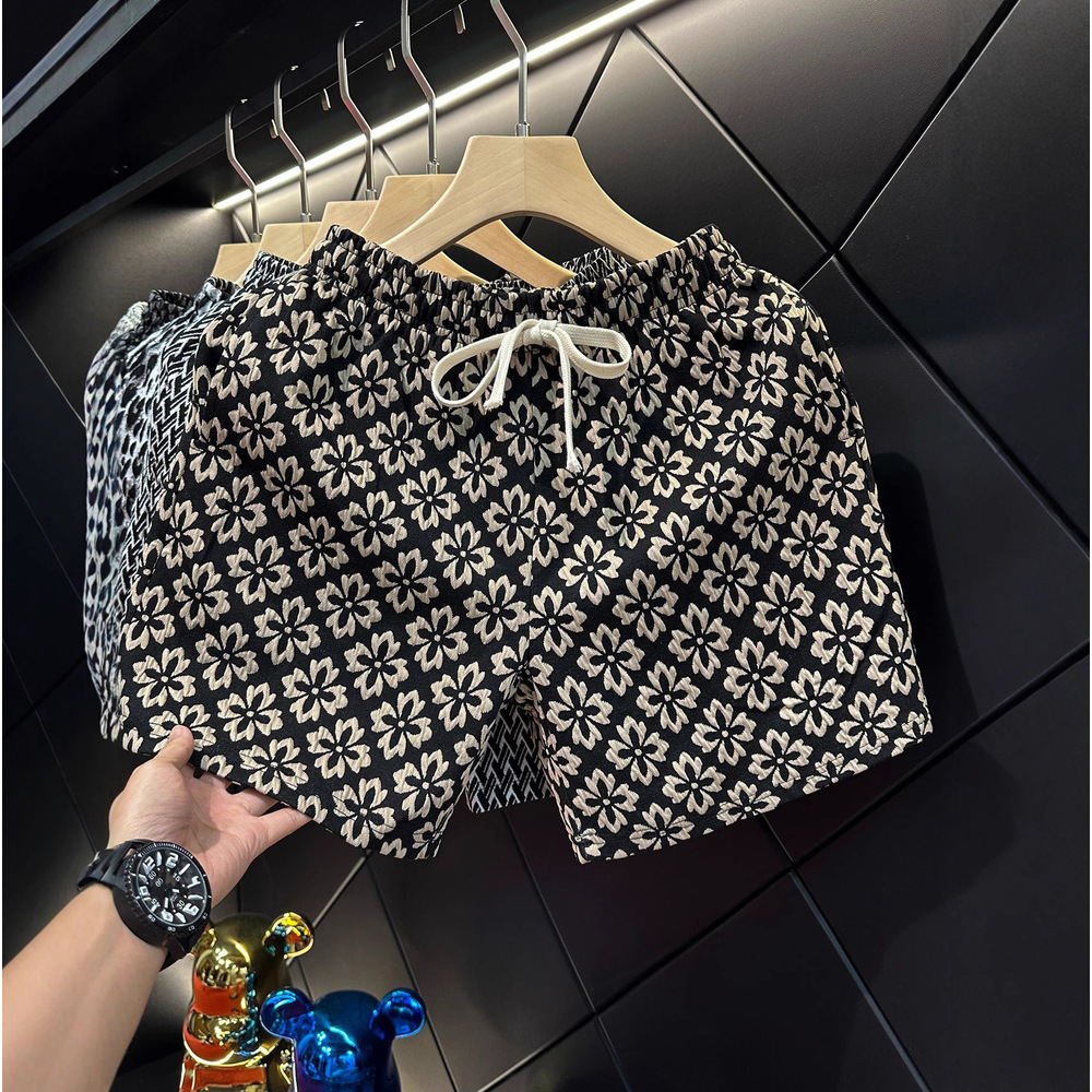 Luxury Trendy Brand Men's Essential Essentials Shorts Designer Loose Four-quarter Beach Shorts Retro Five-quarter Shorts Casual Shorts Sports Sho