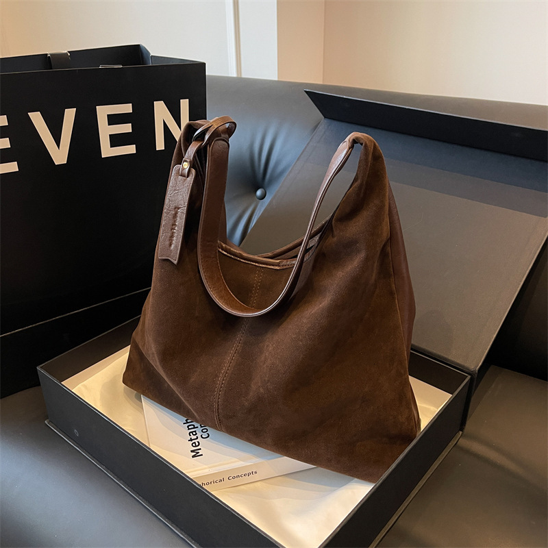 Designer Bag New Suede Single Shoulder Tote Fashionable Simple Lazy Style Large Capacity Women's Handbag Bucket Mommy Bag - view 5
