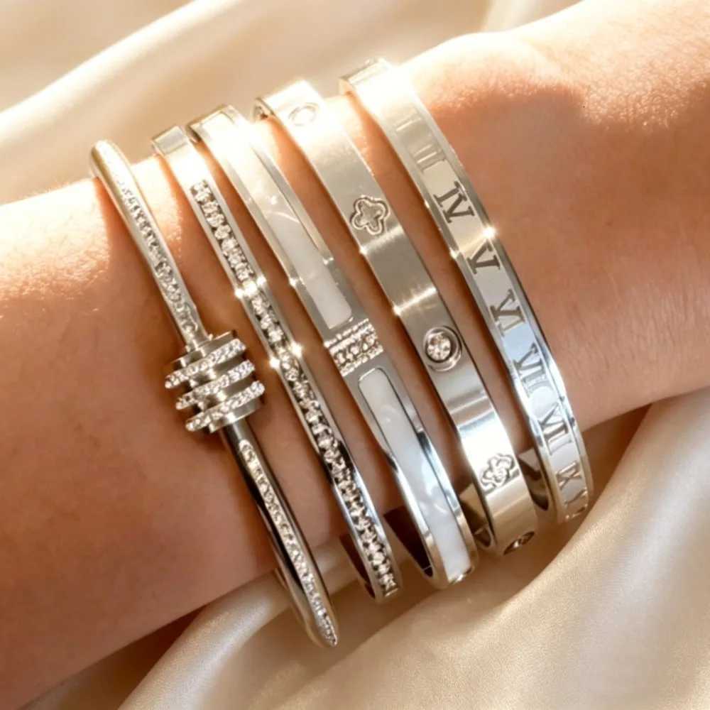 5pcs/Set Minimalist Elegant Luxury Sparkling Bangle Bracelets High-End Titanium Steel Bracelets For Women H260522 - view 4
