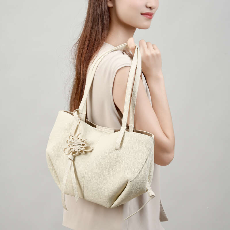 New Korean Style Top Layer Cowhide Underarm Bag Luxury Commuter Large Capacity Crossbody Shoulder Tote Bag SENYY