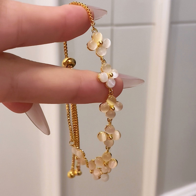 14K real gold plated clover flower French vintage ethnic style bracelet, light luxury high-end jewelry for women - view 5