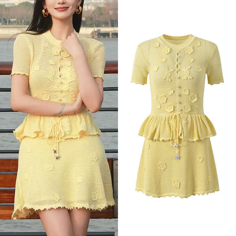 2026 Summer Yellow Knit Dress Set Floral Embroidery Short Sleeve Peplum Top + Skirt Skinny Slimming