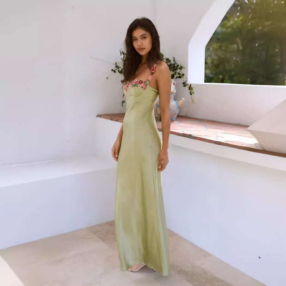 French Niche Satin Lace Dress Spaghetti Strap Pure Desire Bodycon Sexy Long Dress For Women MAKOUFEI