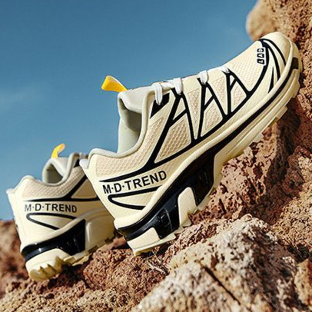 Women and Mens White Mesh Outdoor Hiking Shoes With Black Graphic Print Daily Outfit big size - view 7