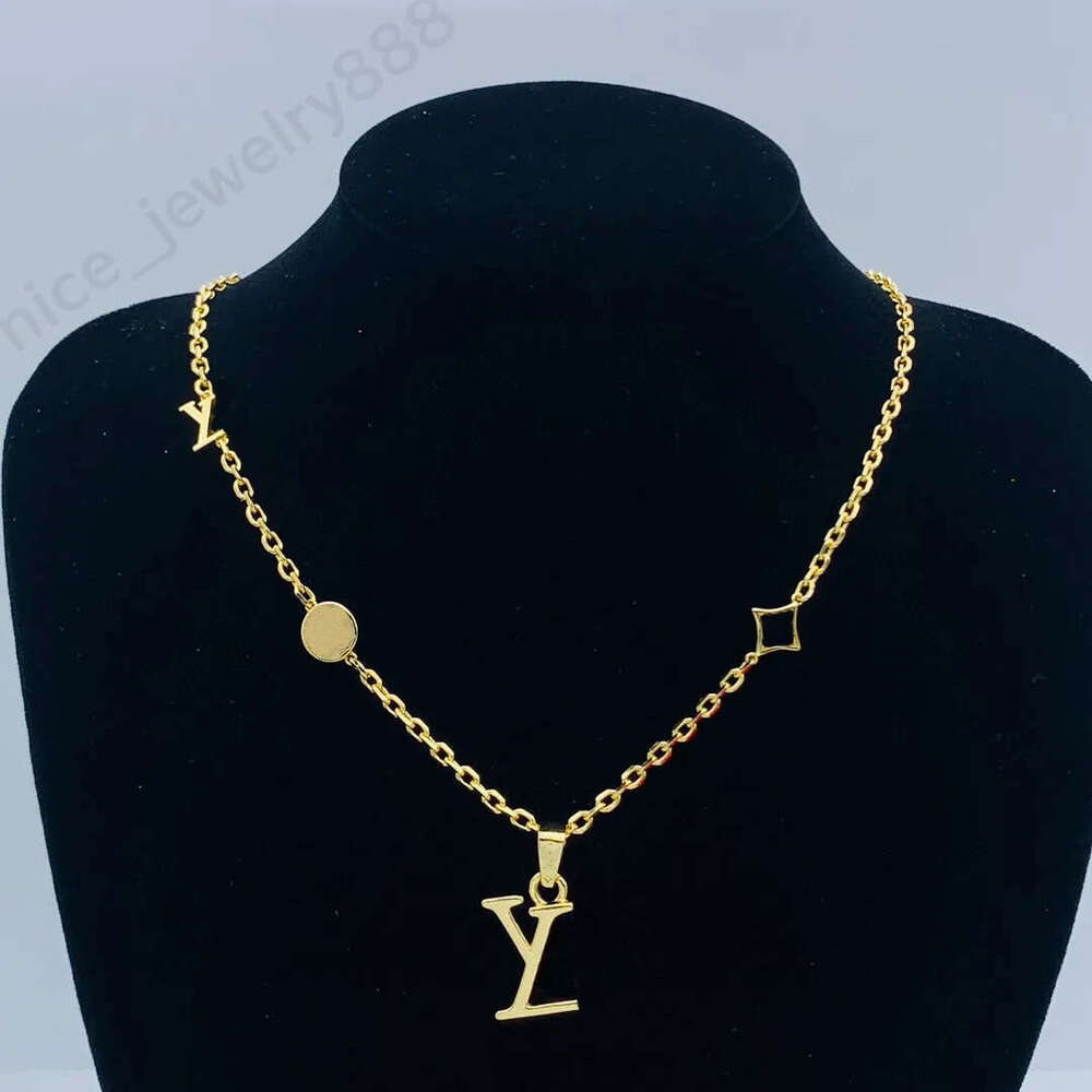 2026 AAA Lvs Acciaio Oro Gioielli Stilista Collana Regalo Uomo Donna Catene Lun…